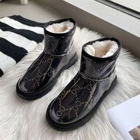 Bottes antidérapantes en gros directement de l'usine, bottes de neige épaisses, bottes à la cheville tendance et chaudes pour femmes