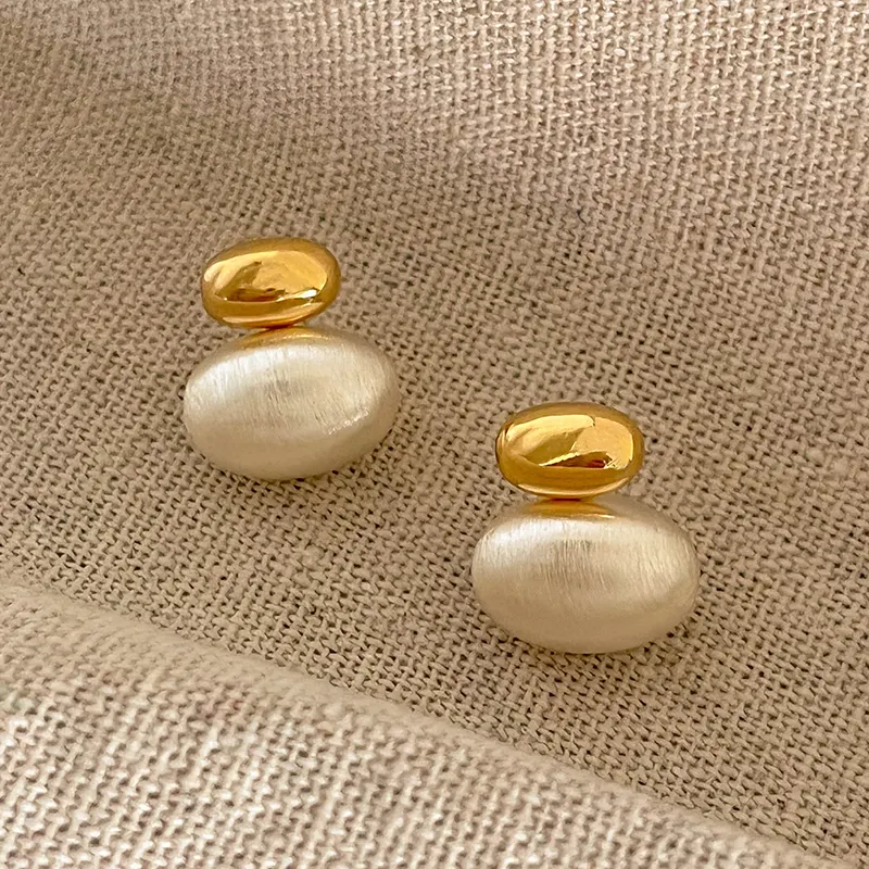 Orecchini a bottone ovali spazzolati a doppio cerchio bicolore orecchini geometrici placcati in oro per le donne gioielli Vintage moderni alla moda 2023