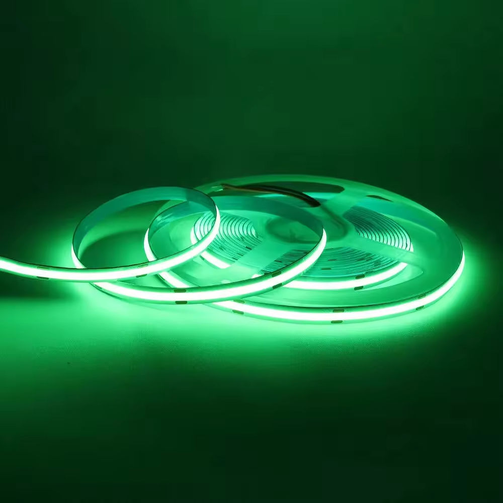 สีเขียว