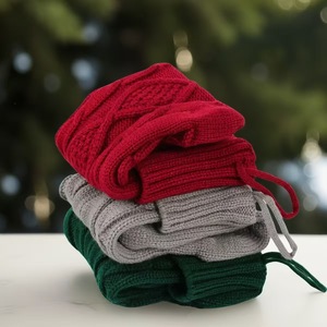 Ensemble de décorations de Noël en tissu tricoté polyester Yiwu Southpeak avec sac à bonbons assorti pour la maison - Product Image 4