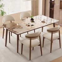 Modernes Gesintertes Stein-Esszimmer-Set Luxuriöser Rechteckiger Esstisch für Kleine Haushalte