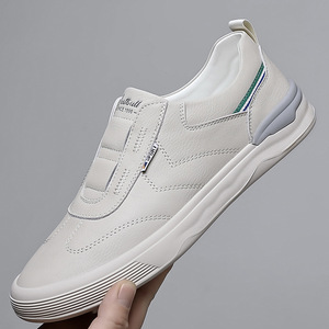 Nouvelles sandales décontractées monobloc pour hommes, tendance été 2026, polyvalentes, respirantes, à semelle souple, style baskets blanches - Product Image 1