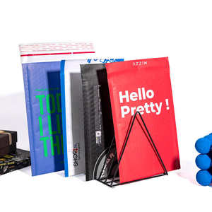 Bolsas de Regalo con Diseño de Unicornio, Bolsas de Burbujas Holográficas con Brillo Mágico, <span class=keywords><strong>Sobres</strong></span> Acolchados para Niños - Product Image 4