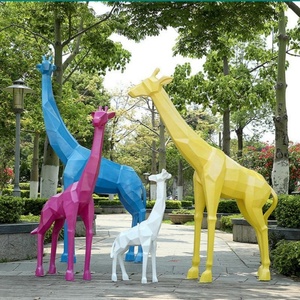 Estatua de Animal Personalizada de Resina y Fibra de Vidrio, Moderna, Tamaño Real, Decoración para Interiores y Exteriores, Pintada, Estilo Pop Art, Girafa - Product Image 2