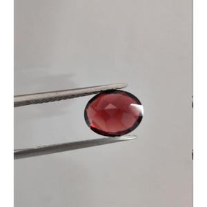 Granate natural / 7x5 mm / Calidad VSI 40 / CALIDAD SUPERIOR / Granate rojo de Mozambique / Oval facetado / 0.95 quilates - Product Image 3