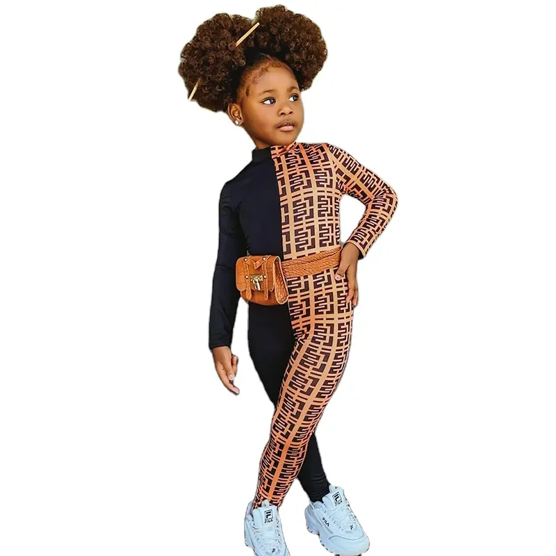 Vente en gros Combinaison solide pour petites filles Salopette manches longues avec imprimé de lettres Patchwork Spandex Barboteuses Pantalon pour petites filles