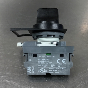 บล็อกหน้าสัมผัส MCB10 ของแท้ พร้อมสวิตช์ <span class=keywords><strong>2</strong></span> ตำแหน่ง สีดำ รุ่น 4C27 - Product Image 1