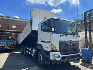 Camion à benne basculante Hinos 700 d'<span class=keywords><strong>occasion</strong></span> du Japon, 6*4, poids lourd, capacité de chargement de 35 tonnes, camion à benne basculante Hinos - Product Image 5