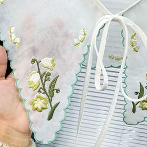 Venta al por mayor de doble capa de Organza bordado cuello falso Vintage Floral escote desmontable para ropa de mujer - Product Image 3