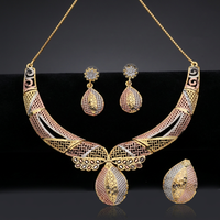 Ensemble de colliers en laiton plaqué trois tons, chaîne maille forçat, bijoux multicolores, colliers de mode tricolores pour femmes, vente en gros