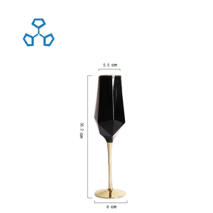 <span class=keywords><strong>Verre</strong></span> à <span class=keywords><strong>vin</strong></span> en cristal noir fait main au design moderne, <span class=keywords><strong>gravure</strong></span> couleur personnalisée, créatif pour la dégustation à l'aveugle, stock quotidien pour verres à eau - Product Image 6
