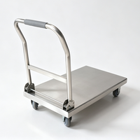 Chariot à plateau plat en acier inoxydable sur mesure avec roues silencieuses pour le transport dans les cuisines de restaurants