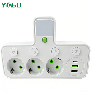 Multiprise 4 prises avec 3 ports USB, veilleuse LED et interrupteurs séparés pour la maison et le bureau - Product Image 3