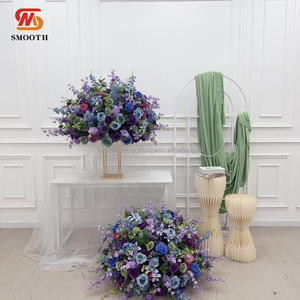 Boule de fleurs artificielles en soie violette lisse 1,8-2,4 m, rose et gypsophile, design asymétrique brisé, pour décoration de mariage et centre de table - Product Image 2
