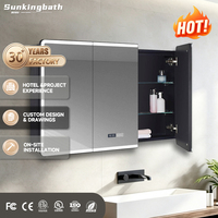 Armoire de salle de bain éclairée avec miroir, résistante à l'eau, facile à nettoyer, avec éclairage LED intégré, armoire à pharmacie éclairée avec miroir