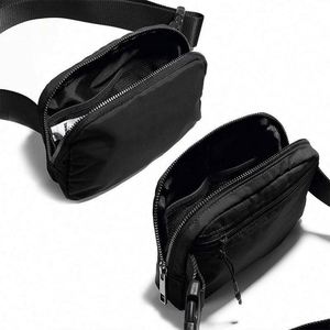 Sac banane en nylon unisexe tendance avec sangle réglable pour voyage, course à pied et randonnée – Vente en gros - Product Image 3