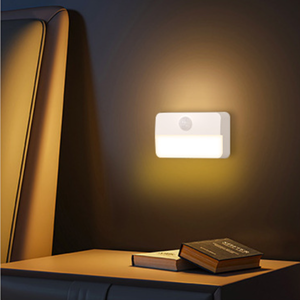 Lampada da Parete LED Wireless Mini Bianca con Sensore <span class=keywords><strong>di</strong></span> Movimento per Uso Domestico - Luce Notturna Calda per Interni, Armadi, Scale - Product Image 1