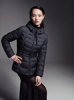 Blouson bomber matelassé tricoté pour femme, coupe ajustée, avec capuche à cordon de serrage, fermeture éclair, léger et chaud pour l'hiver
