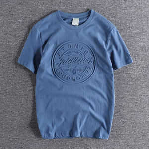 เสื้อยืดคอตตอน 100% คุณภาพสูง พิมพ์ลายดิจิตอล แบบนูน 3 มิติ ทรงปกติ น้ำหนัก 220 กรัม สำหรับผู้ชายและผู้หญิง ขายส่ง - Product Image 4