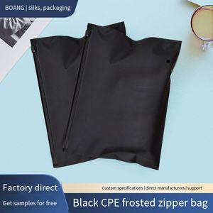 Vente en gros de sacs à fermeture éclair en PE noir avec surface de gaufrage recyclable Ziplock pour supermarché - Product Image 3