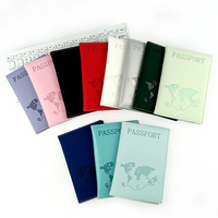 Vente en gros de couverture de passeport en cuir PU bon marché et conception simple carte de voyage porte-passeport pour hommes femmes