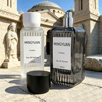 Flacon de parfum en verre dépoli carré de 100 ml avec plusieurs capuchons, design rayé, impression sérigraphique, coffret cadeau de luxe