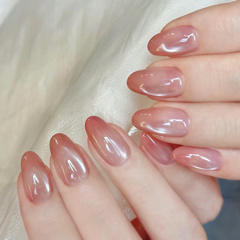 BY2140สง่างามและสง่างาม