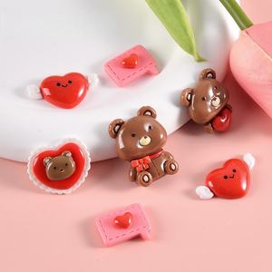 Décorations de la Saint-Valentin en résine, ours en peluche adorable, design populaire, ornements de dessin animé en résine, décorations d'animaux en résine pour la Saint-Valentin - Product Image 4