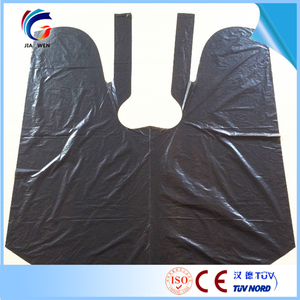 Delantal de plástico PE desechable impermeable hecho en China para cortar el cabello - Product Image 2