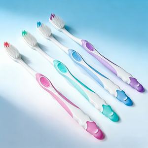 Groothandel goedkope tandenborstel voor volwassenen, medium zachte haren, hoogwaardige kunststof, handmatige tandenborstel, voor thuisgebruik, logo - Product Image 1