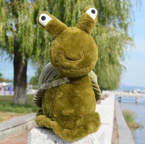 دمية حلزون ستيف فائقة النعومة للأطفال، لعبة حلزون واقعية صغيرة وجميلة بشكل غريب، زينة إبداعية، دمية للديكور 31-50 سم محشوة بالبولي بروبيلين - Product Image 3