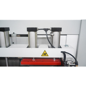 Machine à queue d'aronde CNC à fonctionnement rapide de haute précision avec processeur Siemens et grand écran tactile - Product Image 5