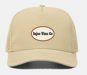 Sombrero de camionero de Golf de 5 paneles estructurado con ala curvada ligera perforada con agujero de corte láser con logotipo de Parche de goma personalizado de alta calidad unisex - Product Image 1