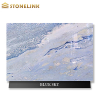 Dalle de marbre bleu ciel naturel, motif bleu unique, pour comptoir et projets hôteliers