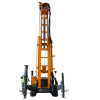 Foreuse rotative sur chenilles de 450 m de profondeur max. avec excellente performance, pompe de boîte de vitesses, alimentée au diesel