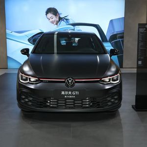 Vehículo Volkswagen Golf GTI Usado <span class=keywords><strong>de</strong></span> 2022, 2023, 2024, 2.4 WD, Volante a la Izquierda, Gasolina, Stock en China - Product Image 2