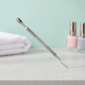 Pousse-cuticules double embout carré en acier inoxydable réutilisable, outil de manucure pour le nettoyage des ongles - Product Image 5