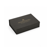 Caja Rígida Magnética Negra y Dorada de Lujo Personalizada, de Cartón, con Inserto de EVA Personalizado, para Sets de Regalo de Fragancias y Aromaterapia para el Hogar