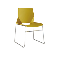 Chaise de formation moderne pliable en plastique avec coussin et tablette d'écriture, empilable, pour réception et salle de réunion