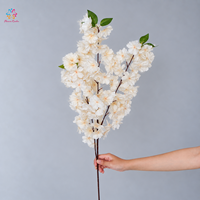 Ranting Bunga Sakura Sutra Batang Panjang dengan Daun, Bunga Sakura Buatan untuk Dekorasi Dinding Bunga Acara Pernikahan