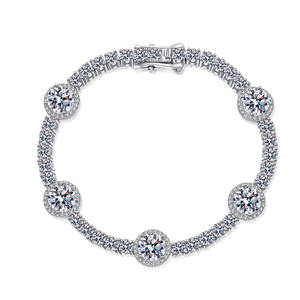 Chaîne de mariage pour femmes Bracelet de glace en argent 925 avec pierres précieuses Bijoux de luxe Bracelet de tennis en diamant avec grappe de moissanite fine - Product Image 1