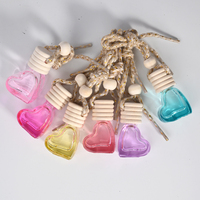 Diffuseur de voiture suspendu en forme de cœur, flacon de parfum en verre vide avec bouchon en bois, pendentif désodorisant pour voiture