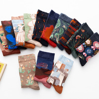 Chaussettes en coton biologique de longueur d'équipage OEM et ODM pour hommes Funky Floral Street Wear avec design artistique disponibles en gros