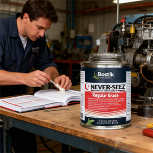 Lubricante Antiadherente CJ7 Never-Seez NSBT-8, Grado Regular, Lata con Tapa de Pincel de 8 oz - Product Image 1