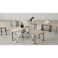 Table de formation modulaire blanche flexible, bureau de collaboration mobile pour séminaires et ateliers