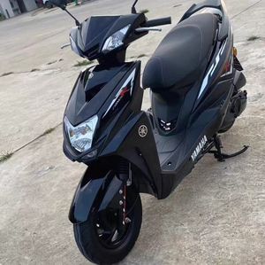 Yamaha <span class=keywords><strong>Cygnus</strong></span> 125 Ideale per il Pendolarismo Urbano, Motore 125cc, EFI e Dimensioni Compatte. Scooter Usato a Benzina - Product Image 3