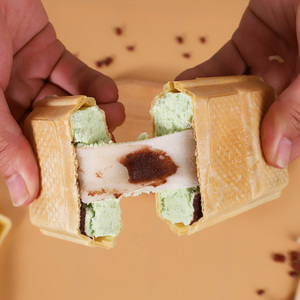 Glace à la crème classique au goût <span class=keywords><strong>de</strong></span> durian, 70g, boîte, glace mochi avec croûte <span class=keywords><strong>de</strong></span> gaufrette, dessert glacé - Product Image 4