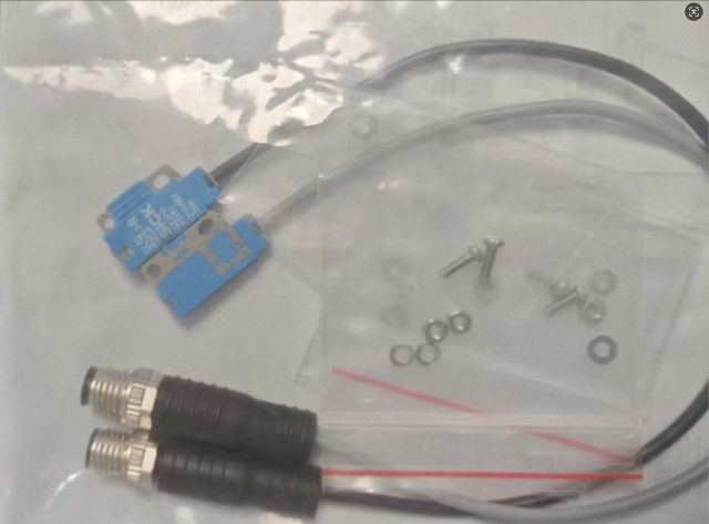 Original Brand New   GSE2FSF5151 photoelectric seor 1095480 For PLC