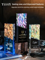 Trophée en cristal coloré créatif avec impression UV - Personnalisé - Récompenses d'employé de l'année pour les cérémonies de fin d'année - Élégant