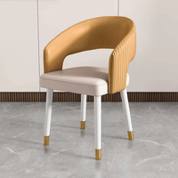 Chaise de salle à manger en acier de style italien, mobilier de maison, chaise de restaurant moderne et minimaliste avec dossier, recommandée par les designers